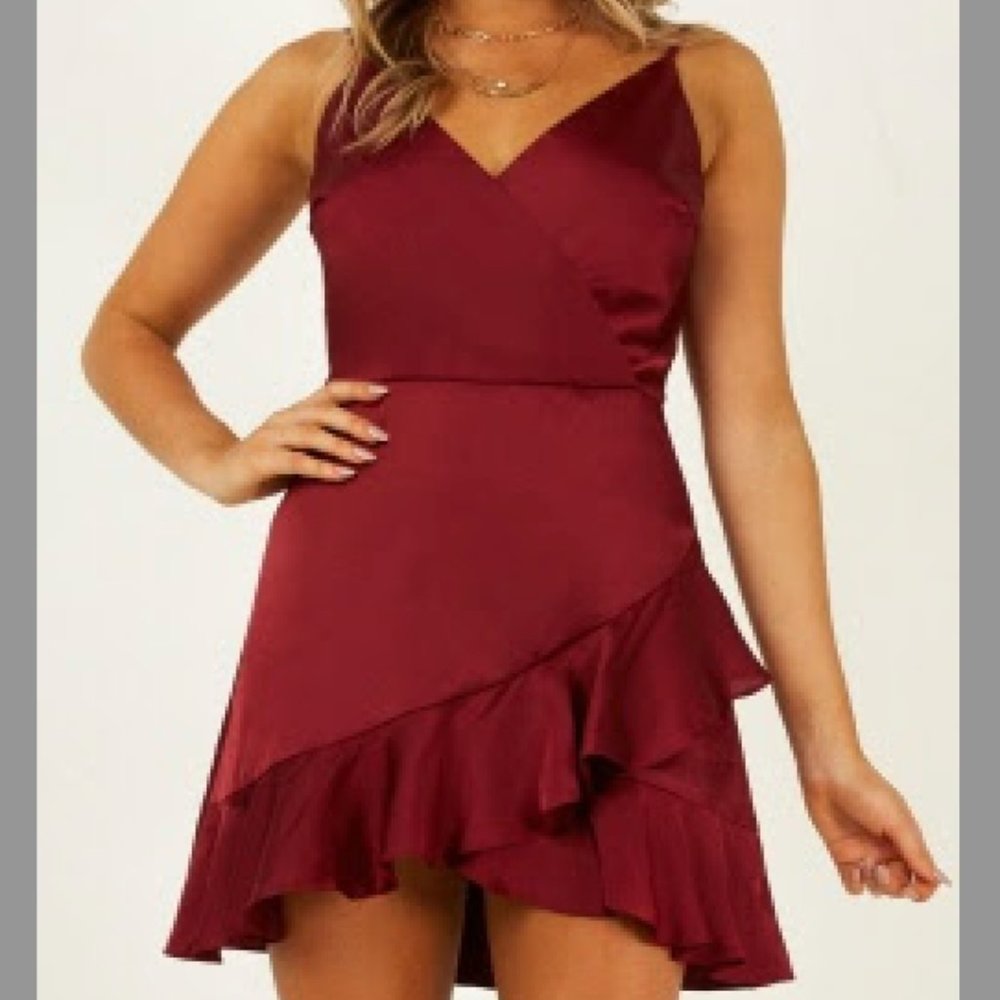 Showpo. Red Satin Ruffled Dress – 6/M (NWT)